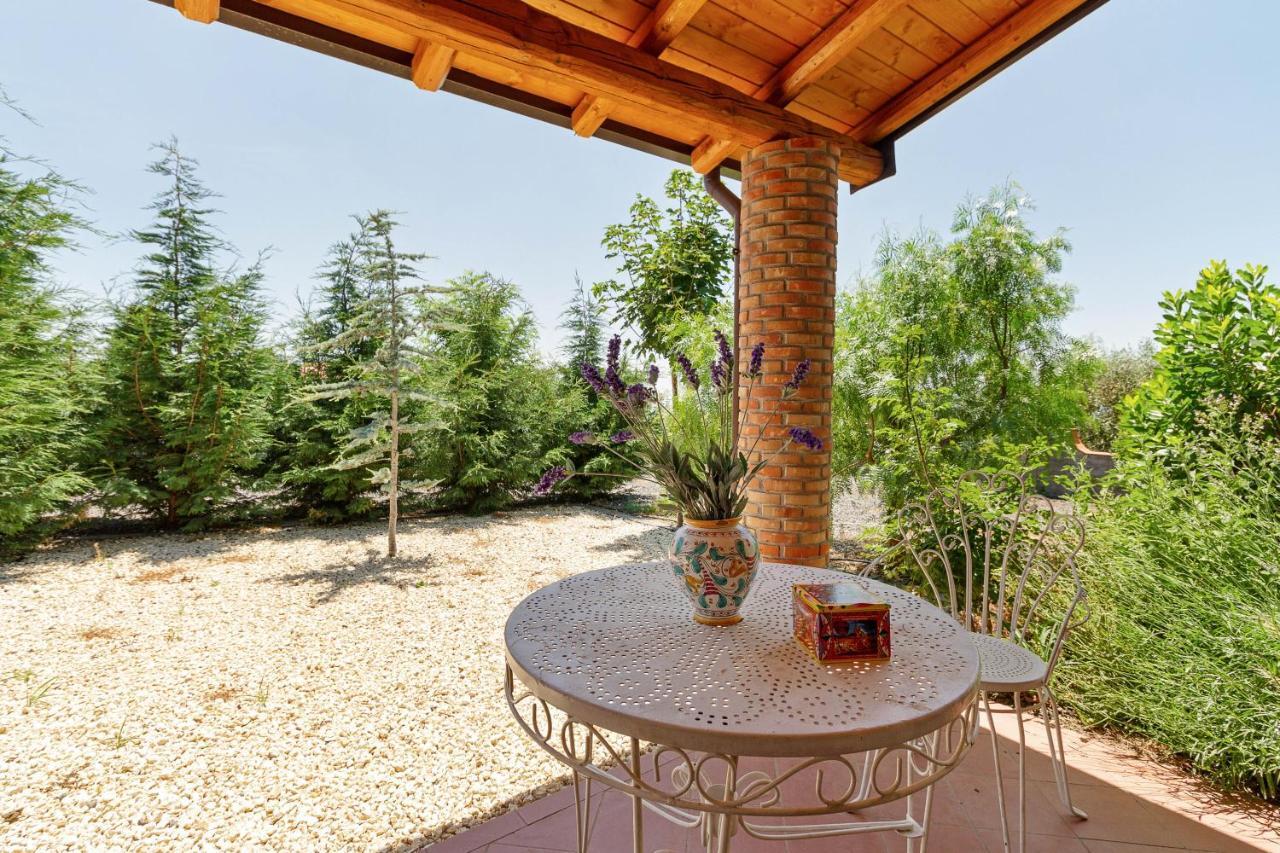 Villa Malicodia Santa Maria di Licodia Exterior foto